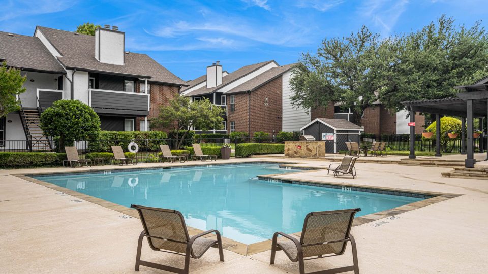 The Pinnacle Apartments, Lewisville, TX