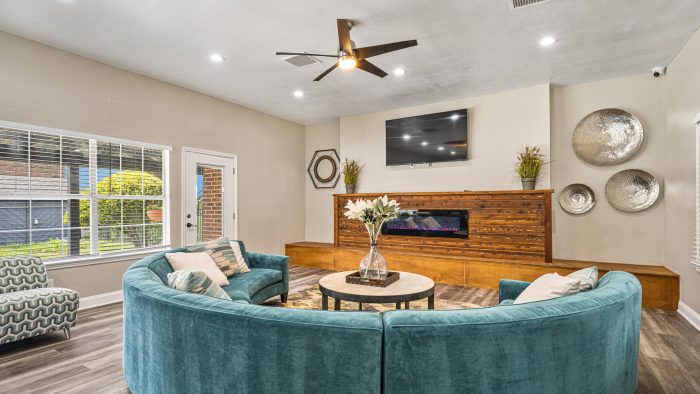 The Pinnacle Apartments, Lewisville, TX